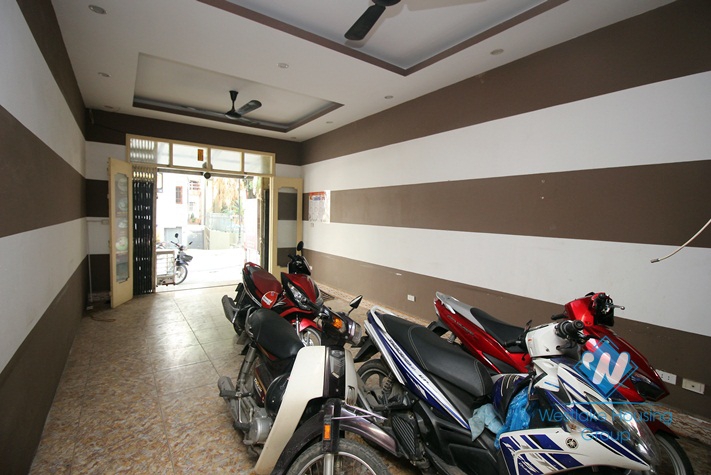 Office, restaurant for rent in Tay ho, Ha Noi